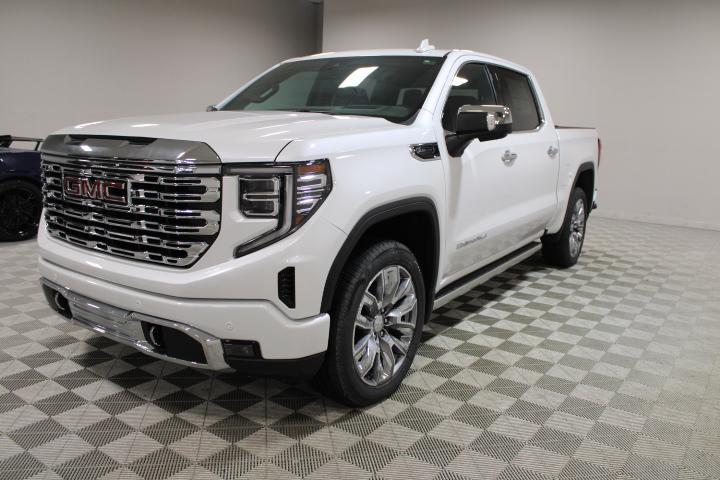 new 2025 GMC Sierra 1500 car, priced at $66,605