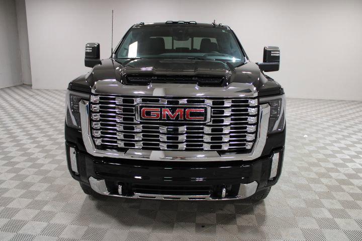 new 2025 GMC Sierra 2500 car, priced at $72,425