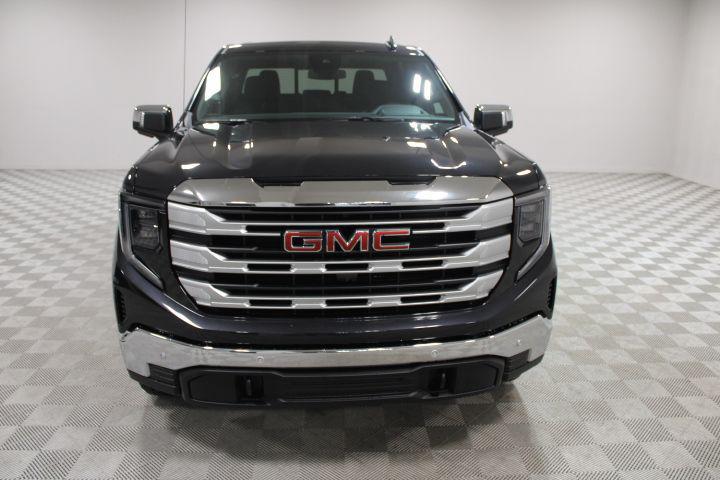 new 2025 GMC Sierra 1500 car, priced at $52,600