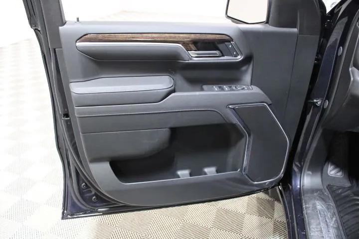 new 2025 GMC Sierra 1500 car, priced at $52,600
