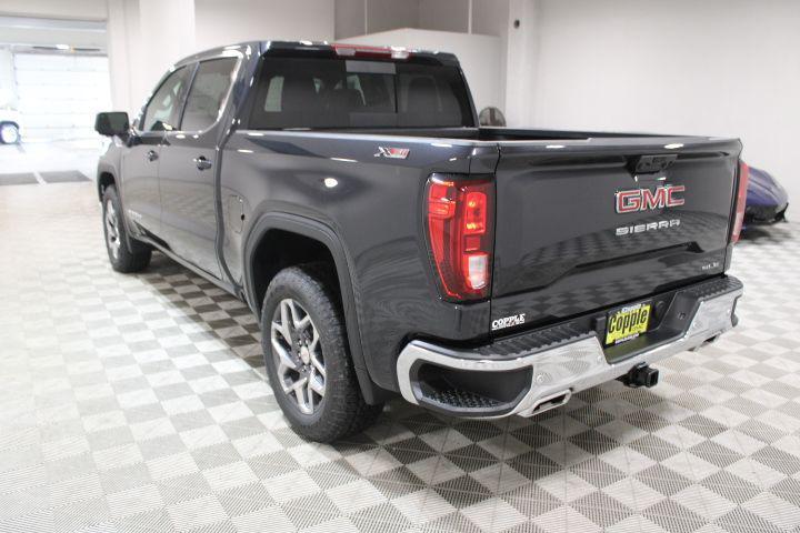 new 2025 GMC Sierra 1500 car, priced at $52,600