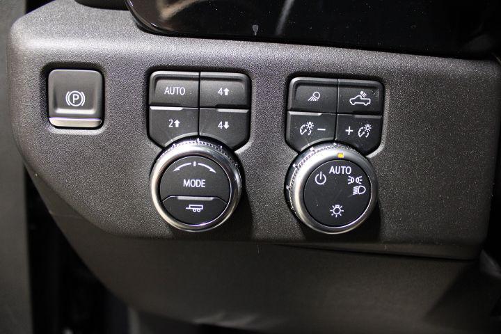 new 2025 GMC Sierra 1500 car, priced at $52,600