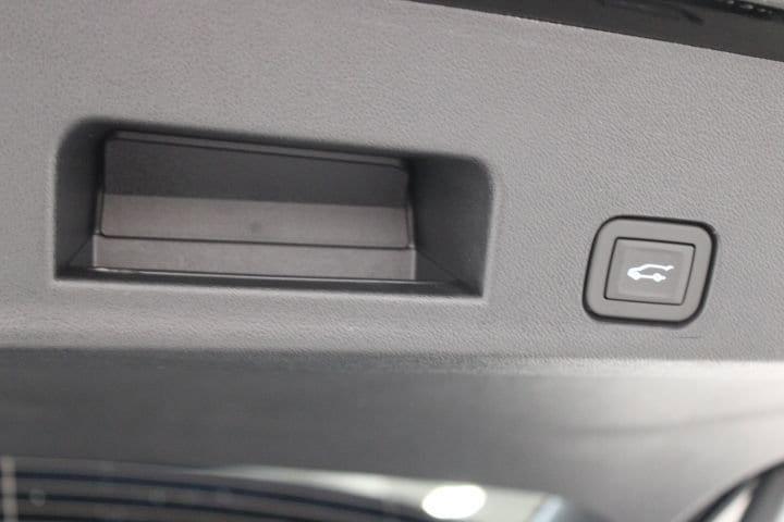 new 2026 Chevrolet Traverse car, priced at $57,795