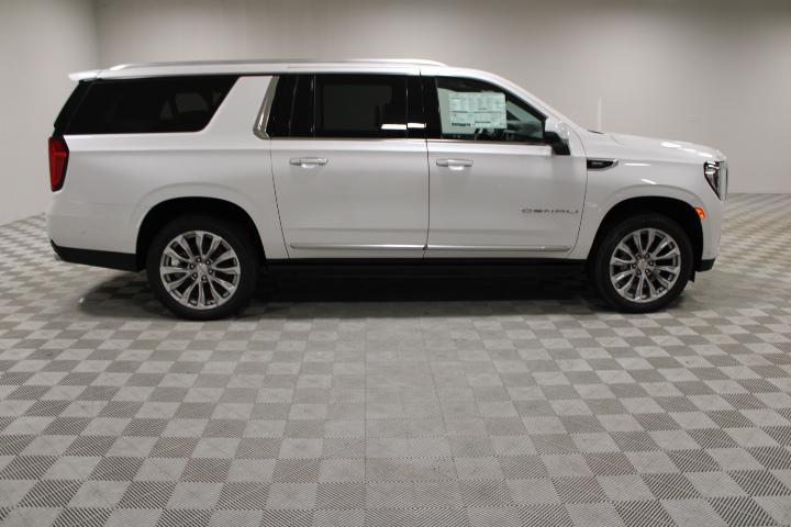 new 2024 GMC Yukon XL car, priced at $91,505