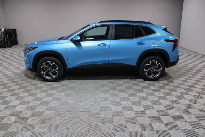 new 2025 Chevrolet Trax car, priced at $25,230