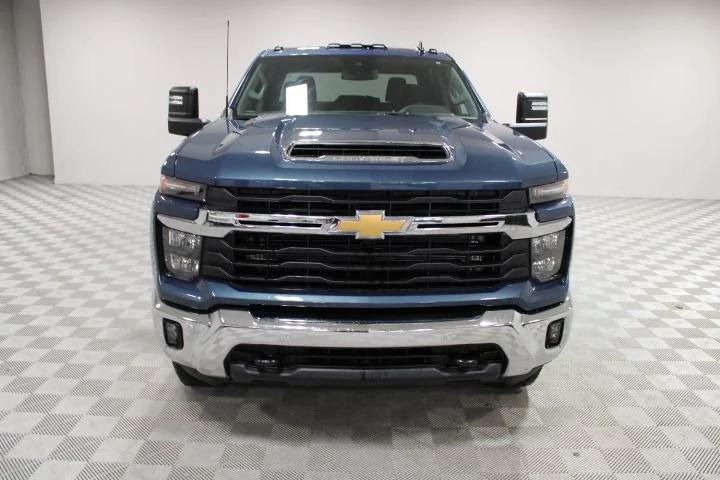 new 2025 Chevrolet Silverado 2500 car, priced at $69,980