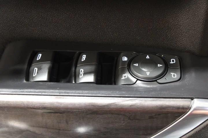 used 2020 Chevrolet Silverado 1500 car, priced at $32,995