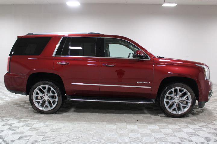 used 2019 GMC Yukon car, priced at $40,385