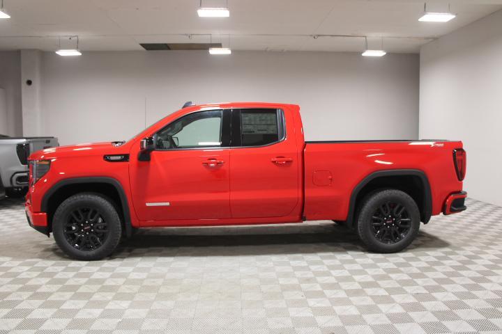new 2025 GMC Sierra 1500 car, priced at $54,545
