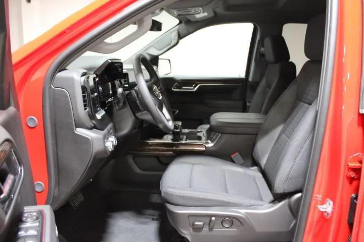new 2025 GMC Sierra 1500 car, priced at $50,545