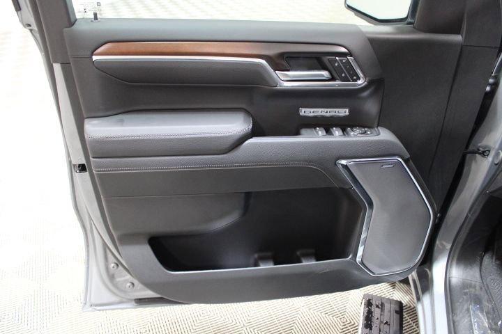 new 2025 GMC Sierra 1500 car, priced at $69,395