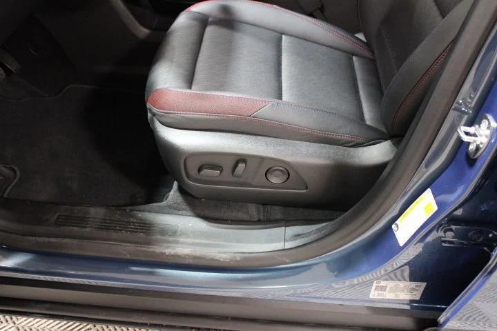new 2026 Chevrolet Equinox car, priced at $34,290