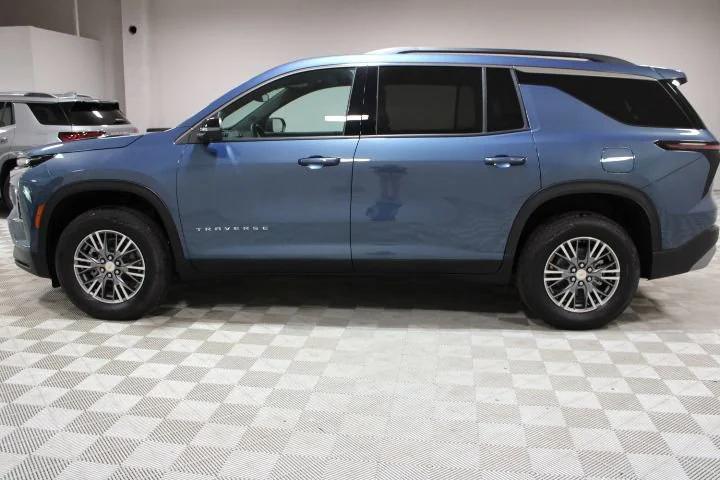 new 2025 Chevrolet Traverse car, priced at $46,130