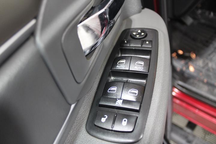 used 2020 Ram 1500 Classic car, priced at $27,485
