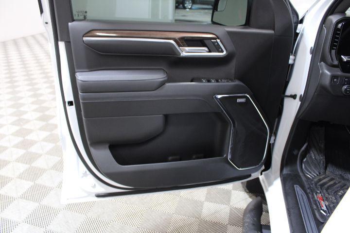 new 2025 Chevrolet Silverado 1500 car, priced at $60,255