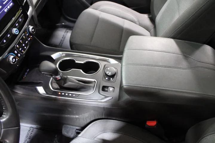used 2022 Chevrolet Traverse car, priced at $32,895