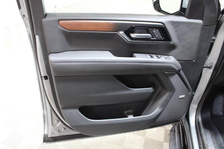 new 2025 GMC Yukon car, priced at $81,715