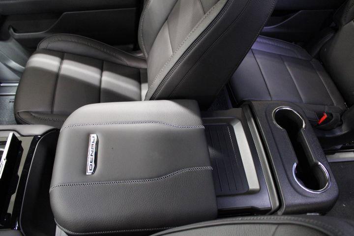 new 2025 GMC Yukon car, priced at $81,715