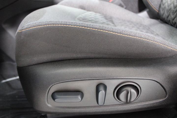 used 2023 Chevrolet Equinox car, priced at $23,995