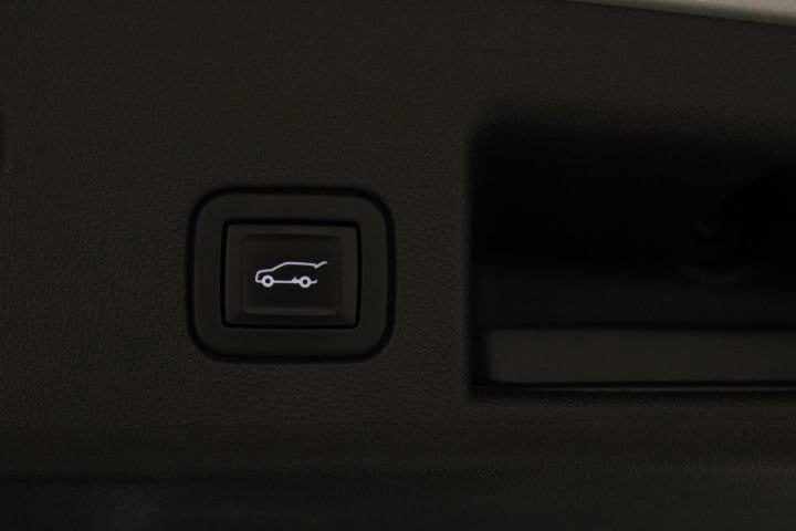 used 2021 Chevrolet Equinox car, priced at $22,595