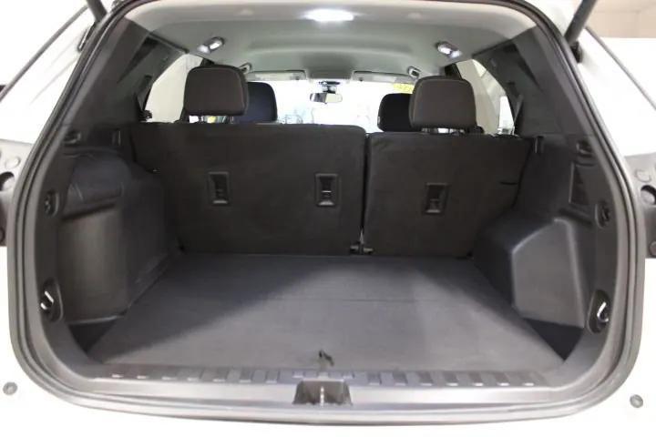 used 2021 Chevrolet Equinox car, priced at $22,595