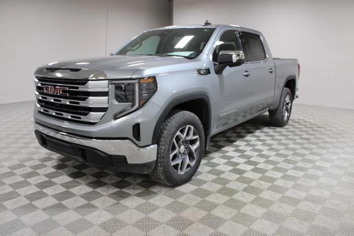 new 2025 GMC Sierra 1500 car, priced at $50,300