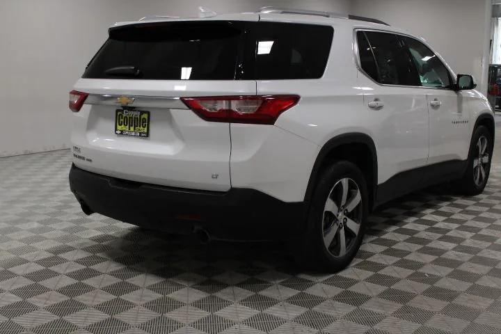used 2018 Chevrolet Traverse car, priced at $16,285