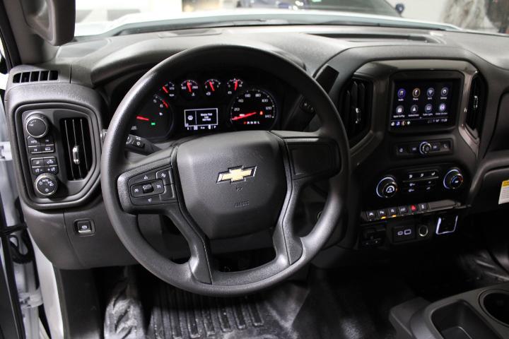 new 2025 Chevrolet Silverado 1500 car, priced at $40,405