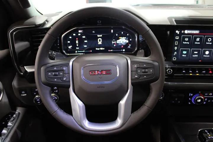 new 2025 GMC Sierra 1500 car, priced at $57,175