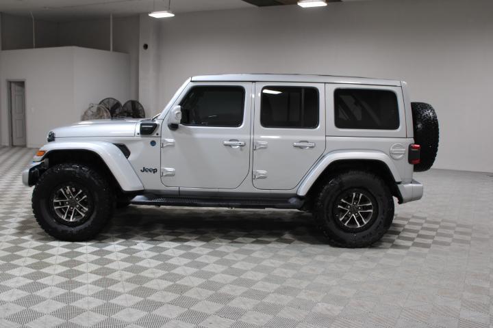 used 2022 Jeep Wrangler Unlimited car, priced at $35,285