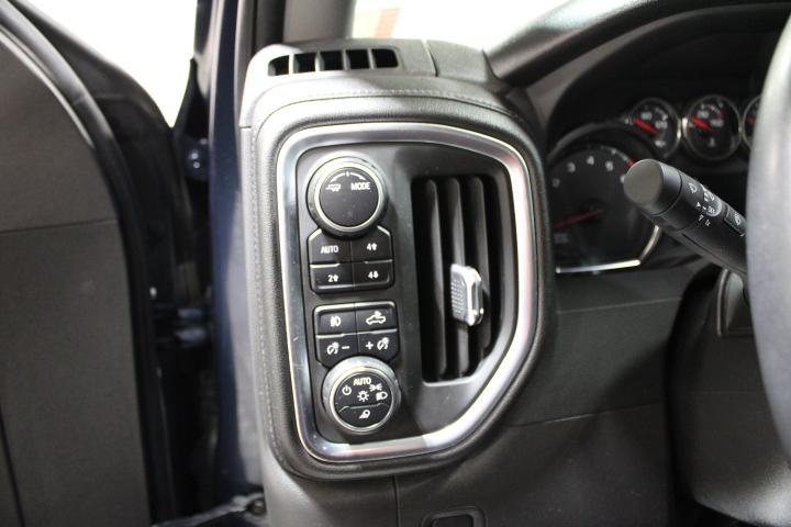 used 2022 Chevrolet Silverado 1500 car, priced at $43,285