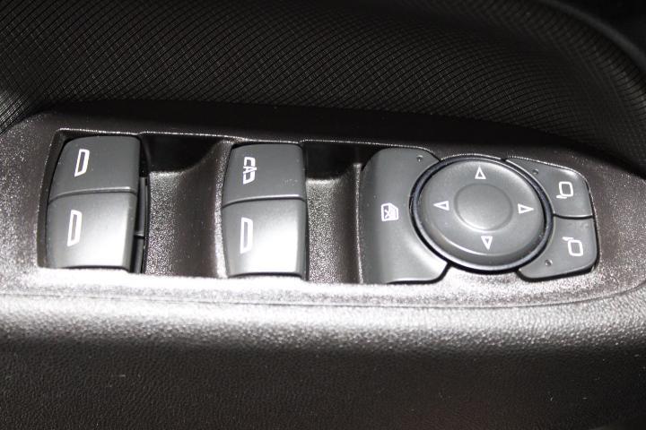 used 2022 Chevrolet Equinox car, priced at $25,895