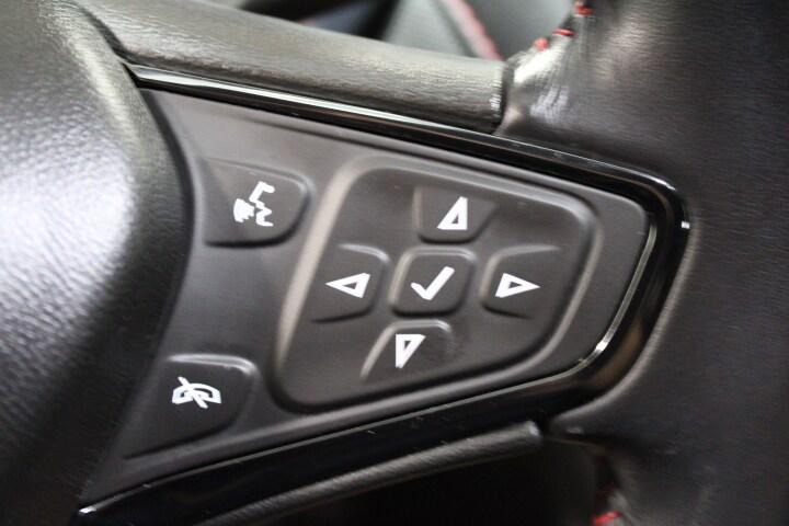 used 2022 Chevrolet Equinox car, priced at $25,000