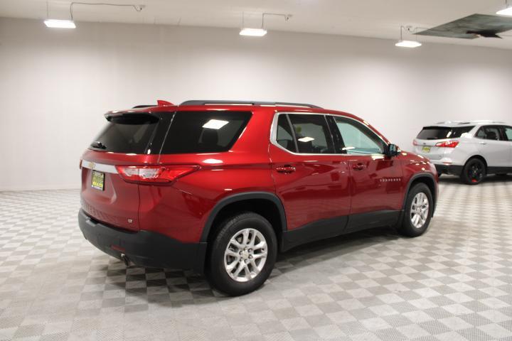 used 2021 Chevrolet Traverse car, priced at $27,985