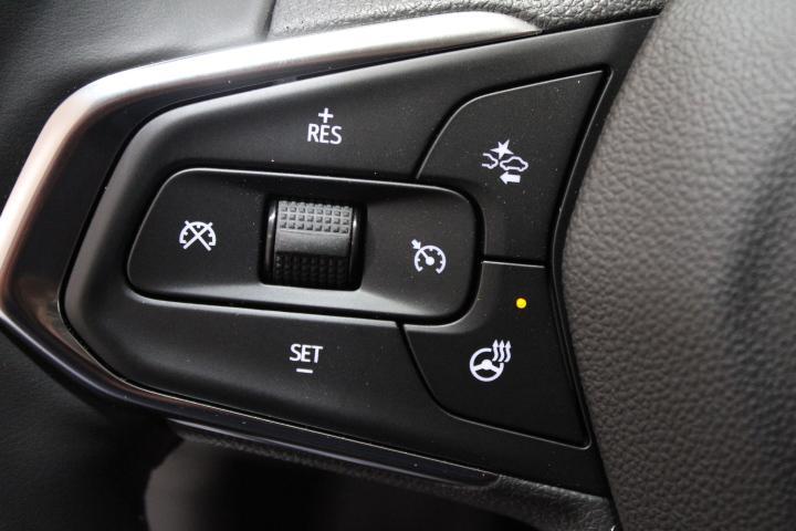 new 2025 Chevrolet Trax car, priced at $26,530