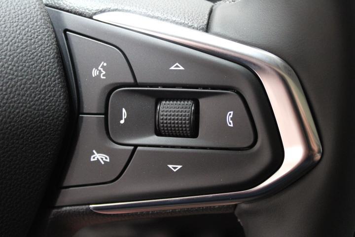 new 2025 Chevrolet Trax car, priced at $26,530