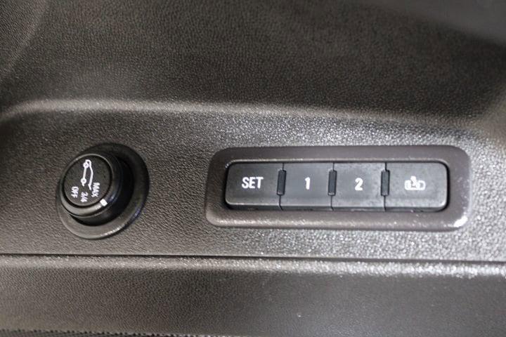 used 2019 Chevrolet Equinox car, priced at $19,895
