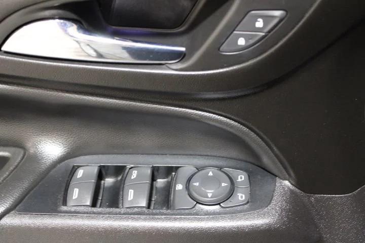 used 2019 Chevrolet Equinox car, priced at $19,895