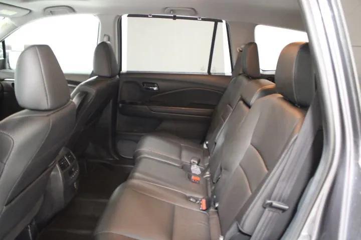 used 2022 Honda Pilot car, priced at $37,495