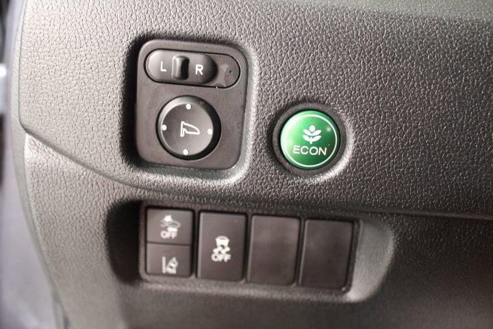 used 2022 Honda Pilot car, priced at $37,495