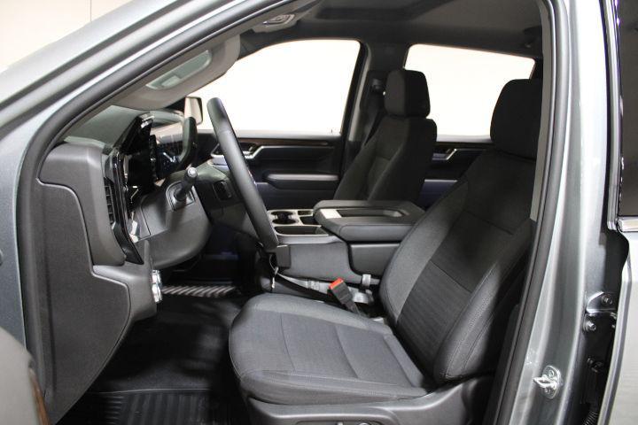 new 2025 GMC Sierra 1500 car, priced at $54,300