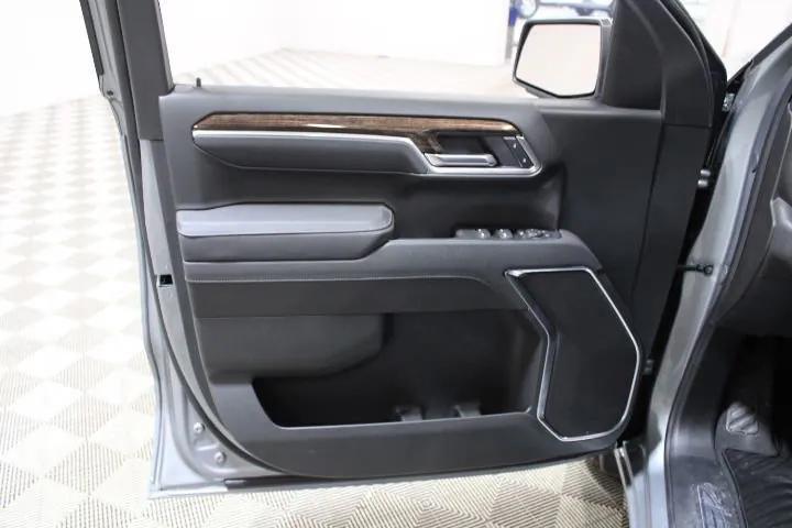 new 2025 GMC Sierra 1500 car, priced at $52,600