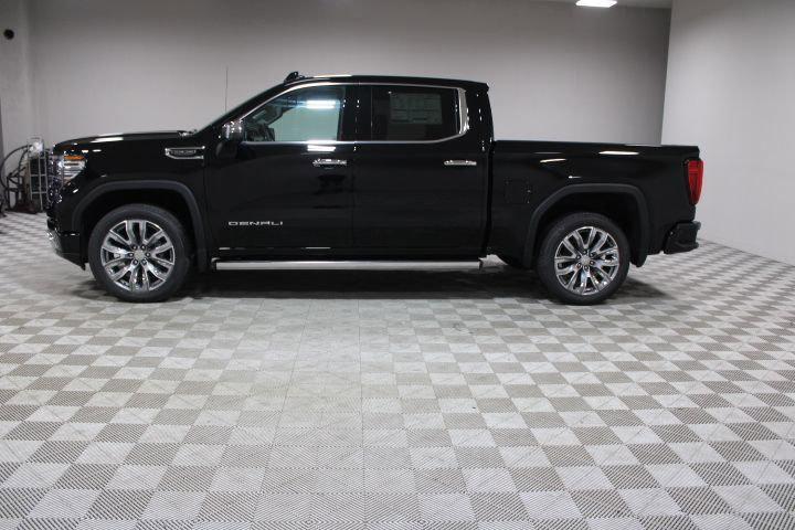 new 2025 GMC Sierra 1500 car, priced at $62,005