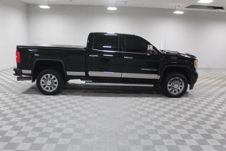 used 2019 GMC Sierra 2500 car, priced at $46,395