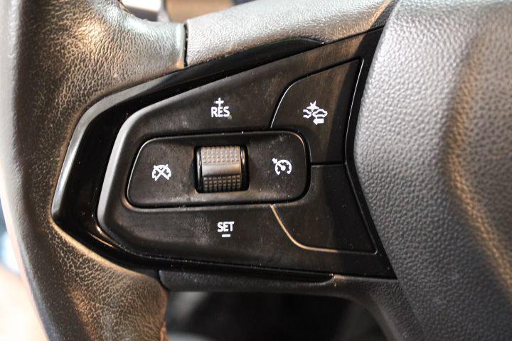 used 2022 Chevrolet Bolt EUV car, priced at $22,385