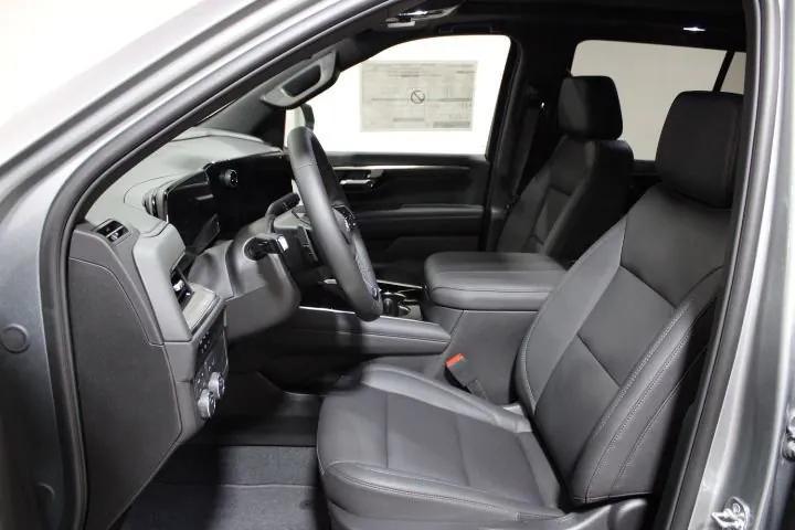 new 2025 Chevrolet Tahoe car, priced at $70,105