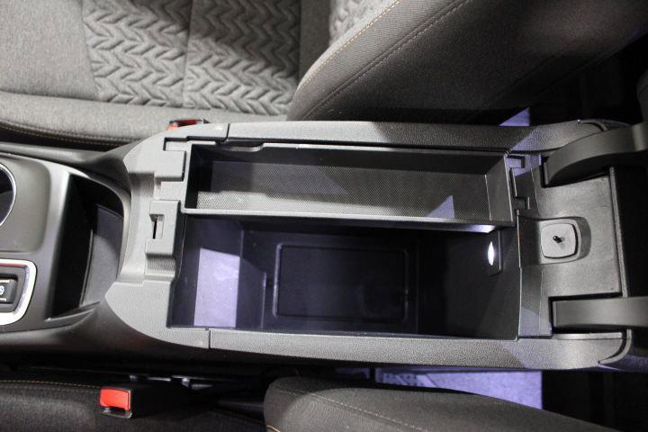 used 2023 Chevrolet Equinox car, priced at $26,000