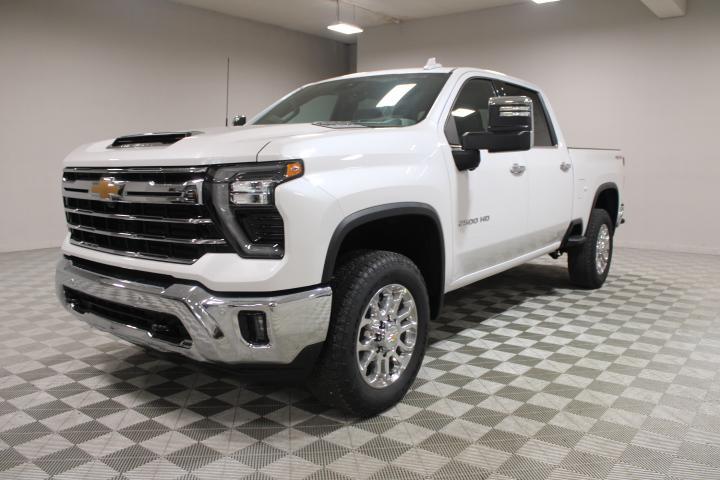 new 2024 Chevrolet Silverado 2500 car, priced at $67,090