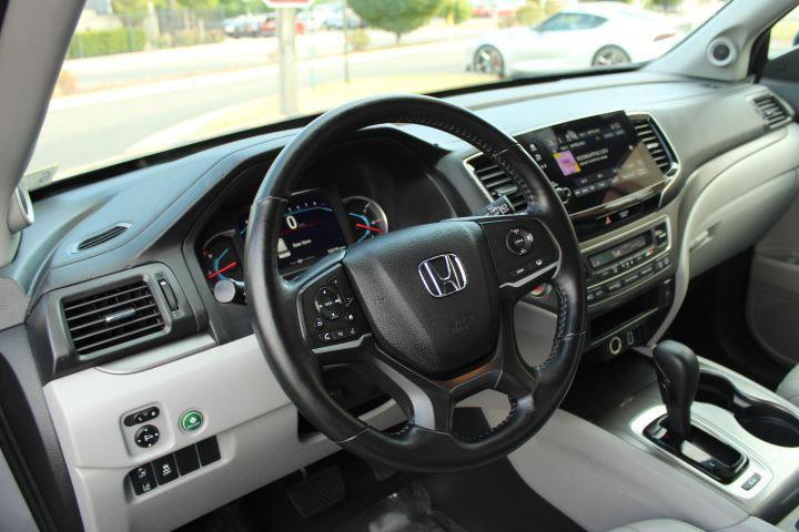 used 2020 Honda Pilot car, priced at $25,995