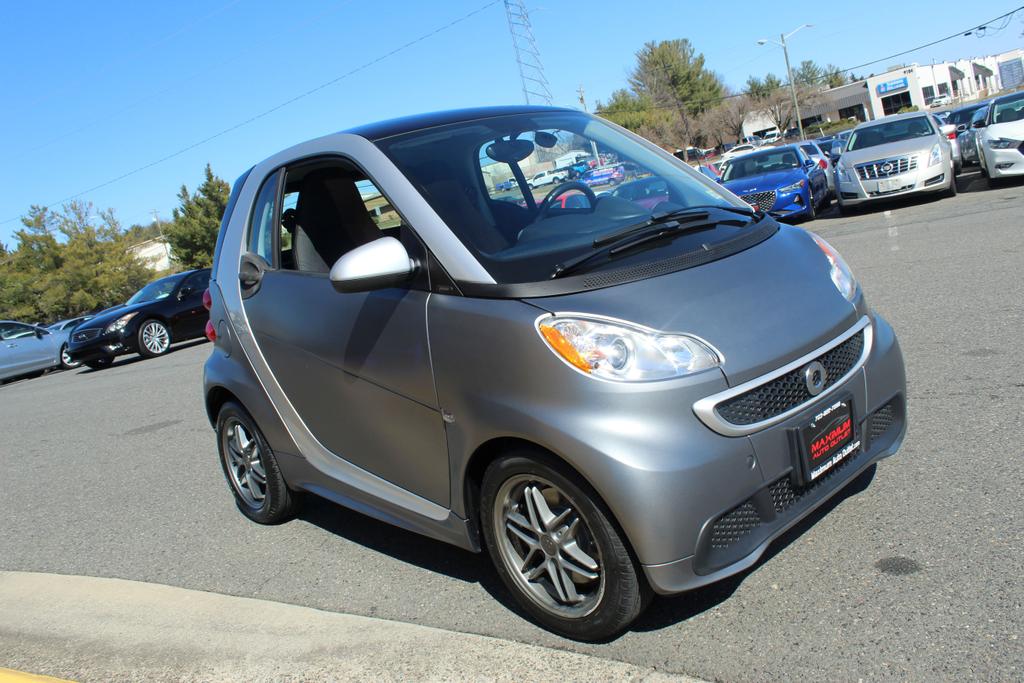 used 2013 smart ForTwo car, priced at $6,995